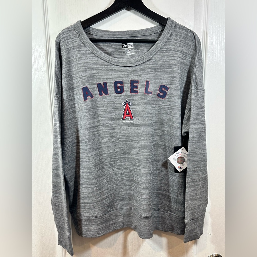 Los Angeles Angels MLB New Era Women’s Gray Crew Long Sleeve Shirt, Size: Large